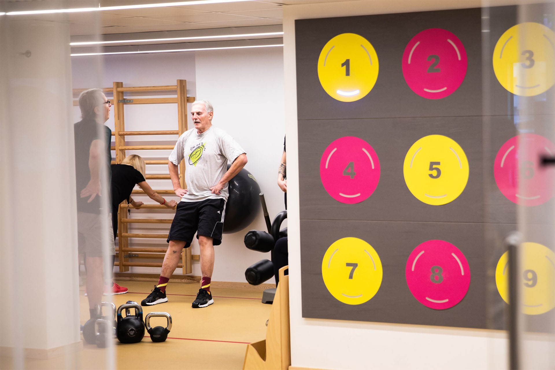 Gym och mötesplats för seniorer i Stockholm
